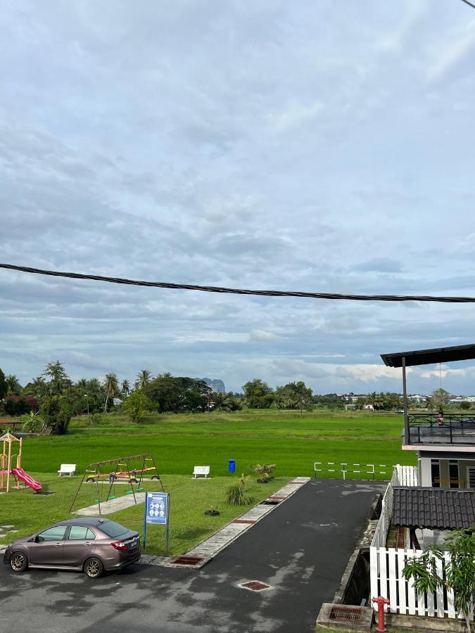 Noor Homestay Paddy View Kangar Luaran gambar